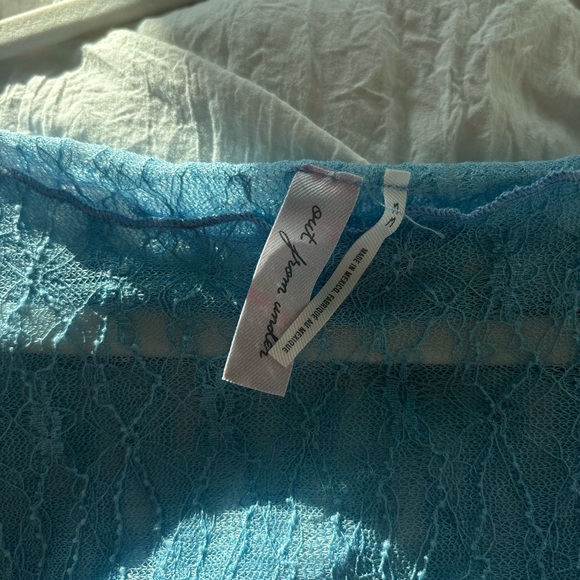 Blue lace top from uo:) - Picture 2 of 3